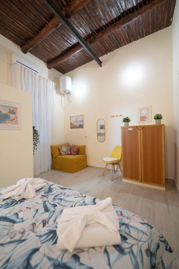 Cosmea By Dimorra Apartment Napoli Bagian luar foto